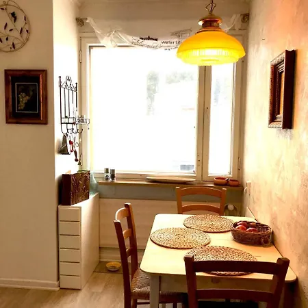 Local Nordic - White Falcon * Jyväskylä